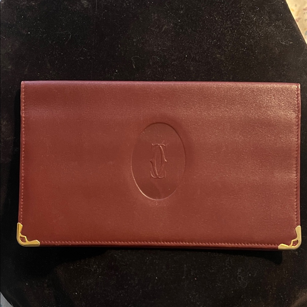 Elegant Cartier Burgundy Leather wallet